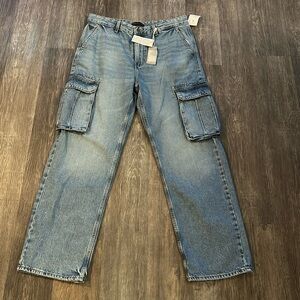 Men’s Guess Luis Cargo Jeans Straight Sz 34x32 NWT